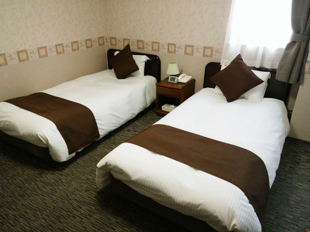 ツインルーム(16.5m²)